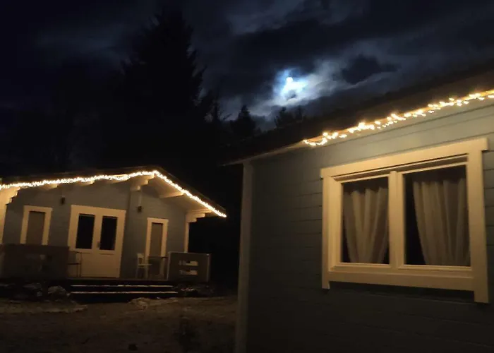 Caloroczny Na Wylacznosc Niebieska Osada Nad Gorskim Potokiem Apartmán *